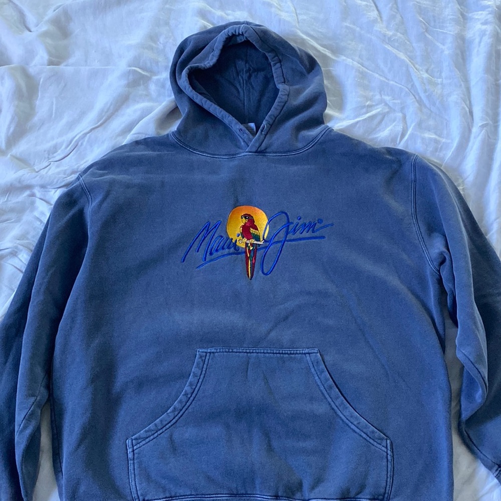 Maui Jim embroidered hoody.